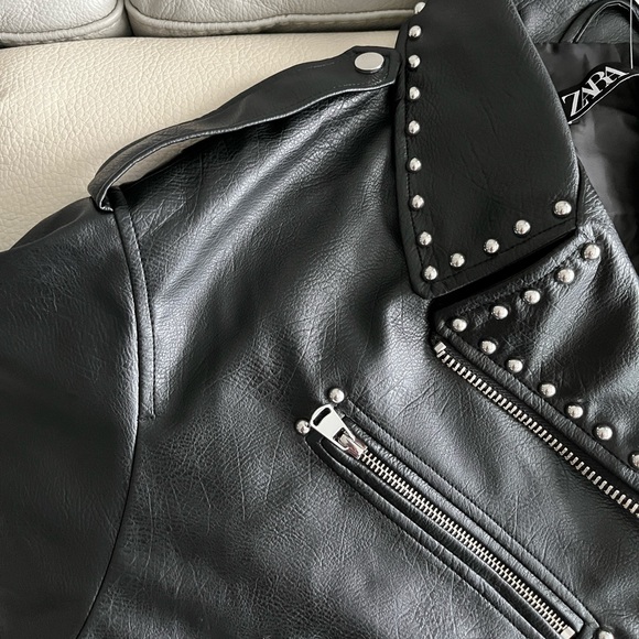 Zara Women’s Faux Leather Biker Jacket - Size XL - Picture 5 of 10